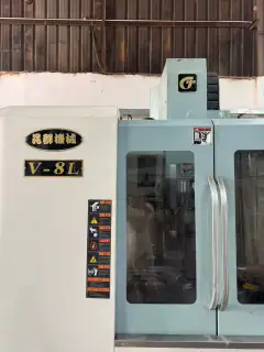 Used Chaoqun 850 L Vertical Machining Center with Mitsubishi M 70 Control photo 2