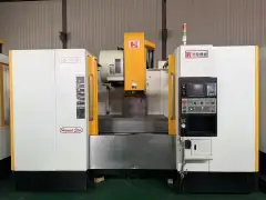 Used Runstar 1370 Vertical Machining Center with Mitsubishi M 70 Control photo 2