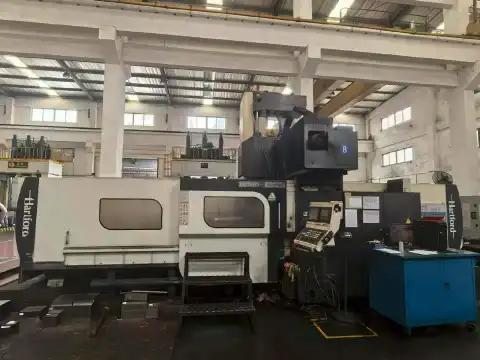 İkinci El Xiehong 3210 Portal İşleme Merkezi, BT50 10,000 rpm