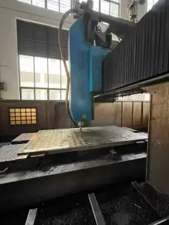 Used Kerui KR-2030 Gantry Machining Center with SYNTEC 21 MA photo 2