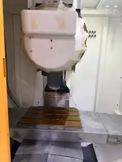 Used Runstar HS-500 T T 5 Vertical Drilling and Tapping Center with Mitsubishi M 70 photo 2