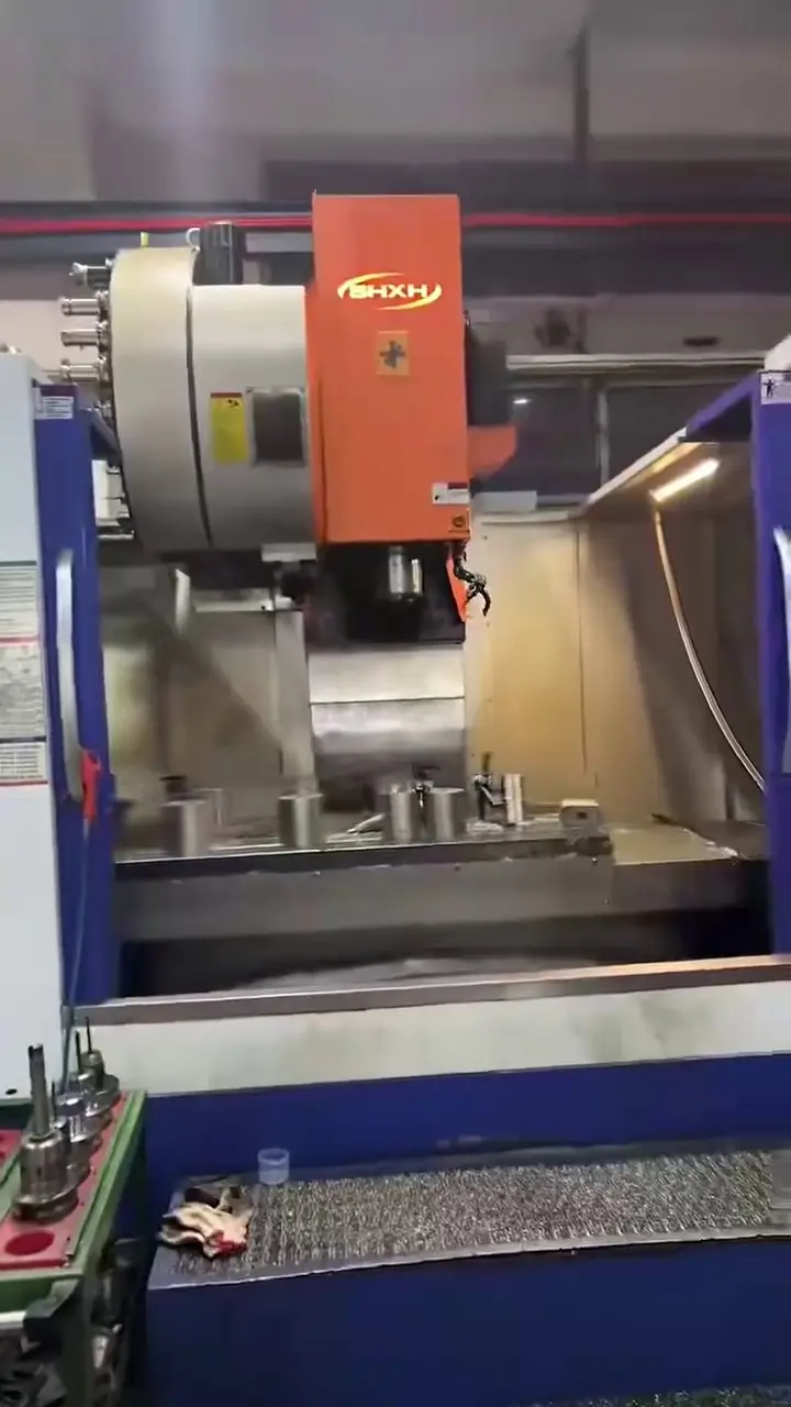 Used SHXH 1580 Heavy-Duty Three-Linear-Guideway Vertical Machining Center photo 1