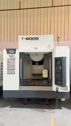 Used Taikan T-800 S Vertical Drilling and Tapping Center photo 3