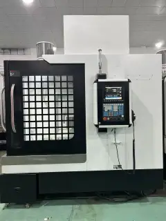 Used QIAO HONG 870 CNC Engraving and Milling Machine with SYNTEC 22 MA photo 2