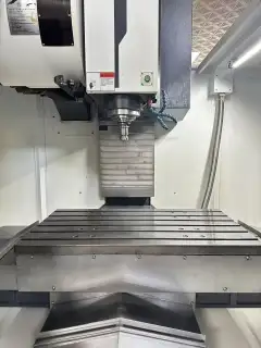 Used QIAO HONG 966 Vertical Machining Center with Mitsubishi M 80 Control photo 2