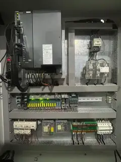 Used GUGAO T 10 Vertical Drilling and Tapping Center with Mitsubishi M 80 Control photo 6