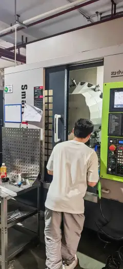 Used Zhiyuan Smart-T 740 Vertical Drilling and Tapping Center with Mitsubishi M 80 Control photo 3