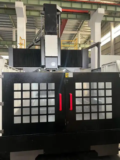 İkinci El Guangzhou Yitong BTMC-2030 Portal İşleme Merkezi, FANUC MF Plus
