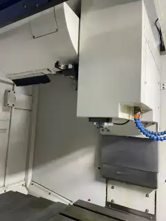 Used Tongtai TMV-710 A Vertical Drilling and Tapping Center photo 3