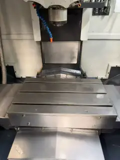 Used Wintop MC 500 Vertical Drilling and Tapping Center with Mitsubishi M 70 A Control photo 5